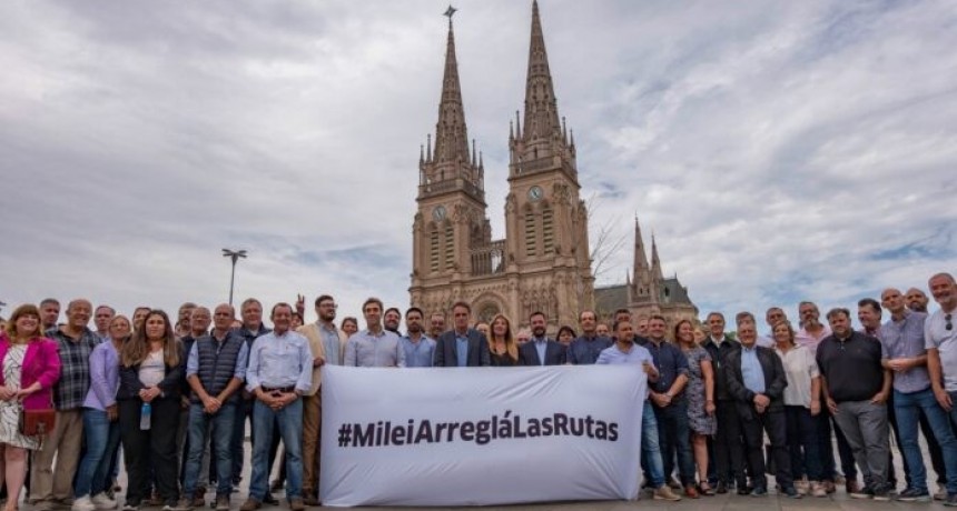 Rutas: Katopodis e intendentes denunciaron en la Justicia al Gobierno Nacional