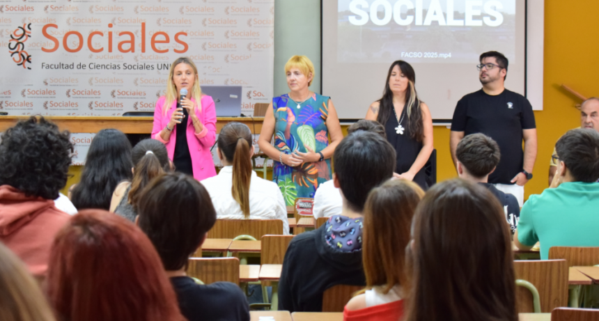 Unos 120 estudiantes comenzaron el curso de ingreso en la Facultad de Ciencias Sociales