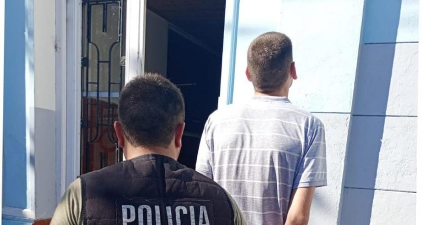 Atraparon al otro ladrón del kiosco de Colón y Alsina