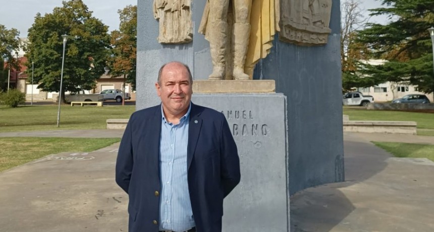 “Belgrano era un intelectual de la revolución”
