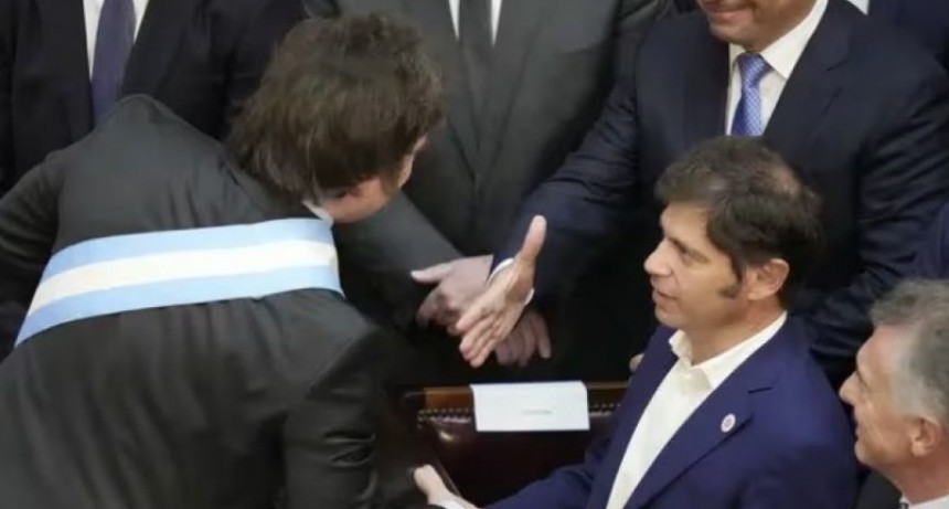 Javier Milei le pidió la renuncia a Axel Kicillof