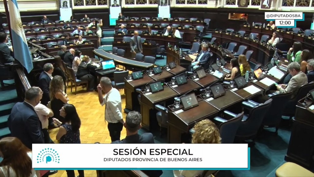 Diputados: Quedó explícita la diferencia entre Kicillof, La Cámpora y el Massismo por las PASO