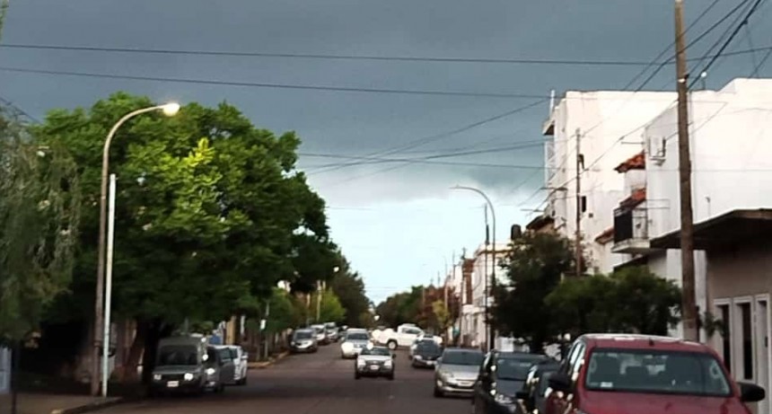 Escuelas en alerta por las intensas lluvias 