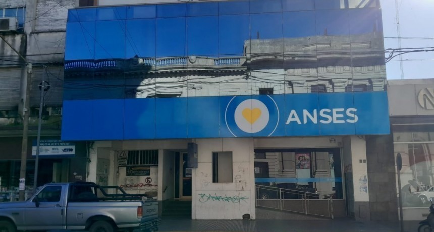 ANSES confirmó una suba del 2,4% para las asignaciones familiares en abril