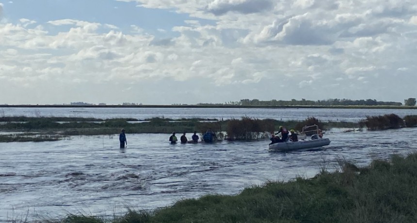 Bolívar: hallaron el cuerpo de la tercera persona desaparecida en el canal Piñeyro