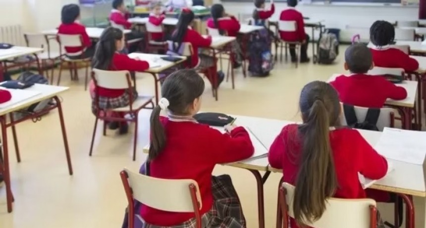 En abril, vuelven a aumentar las cuotas de los colegios privados
