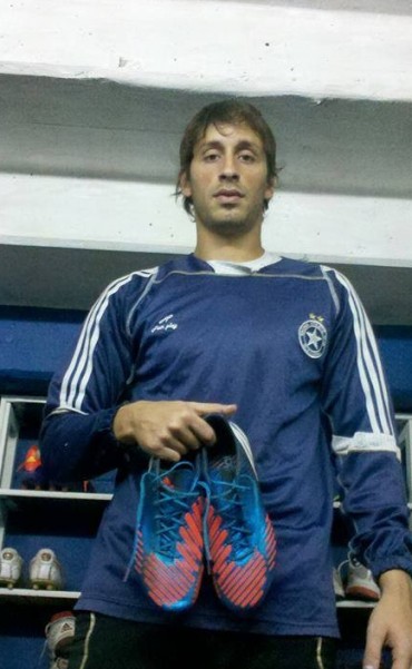 Martín Mocoroa con un pie en Ferro