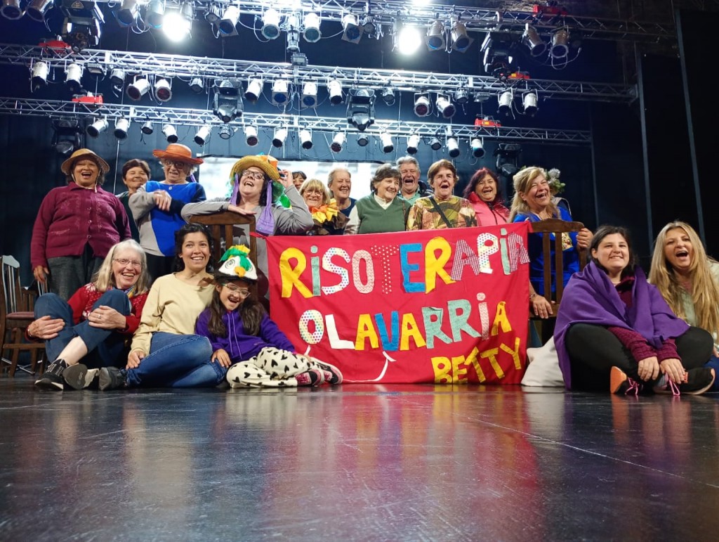 Taller de Risoterapia en el Teatro Municipal