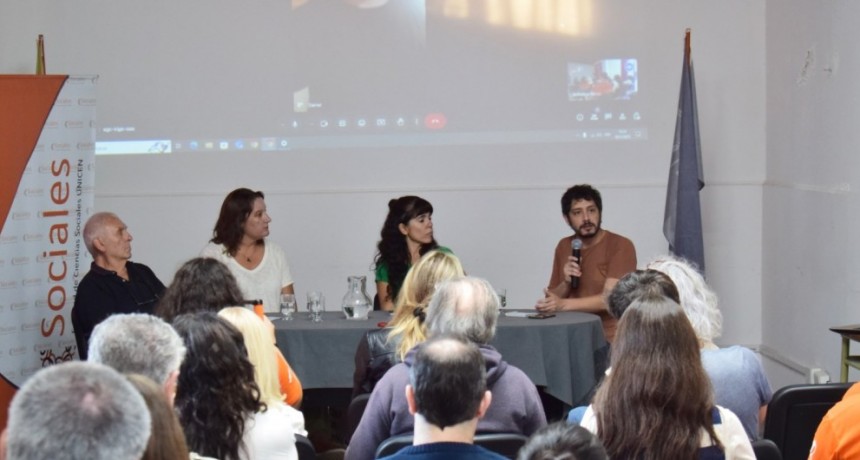 Encuentro sobre memoria, identidad, derechos humanos y militancia invitó al debate y la reflexión