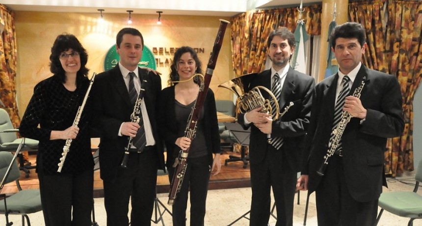 El quinteto Municipal 'Vientos de Olavarría' anunció el concierto de este domingo