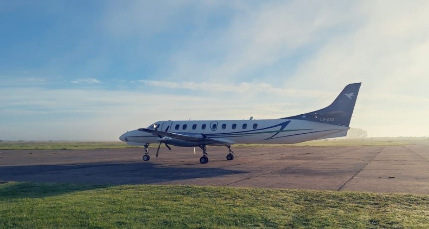El primer vuelo entre Buenos Aires y Olavarría no pudo aterrizar