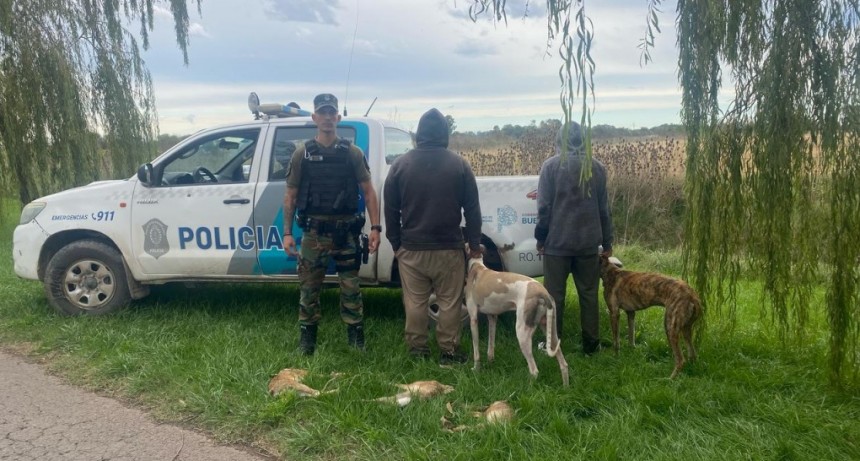 Infraccionan a dos hombres cazando en veda