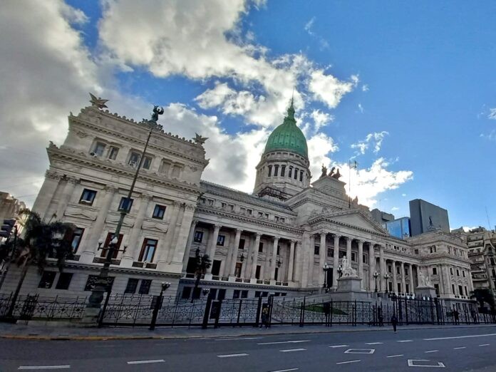 Milei apuntó contra el Senado y afirmó: “Quedó demostrado que es el refugio de la casta política”