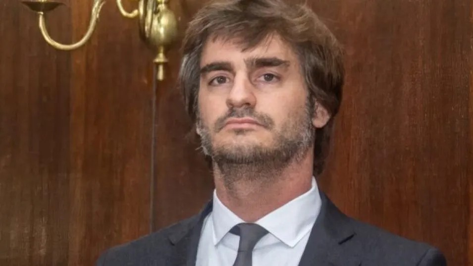 'Las cárceles se han transformado en un call center de delitos por el uso de teléfonos celulares'