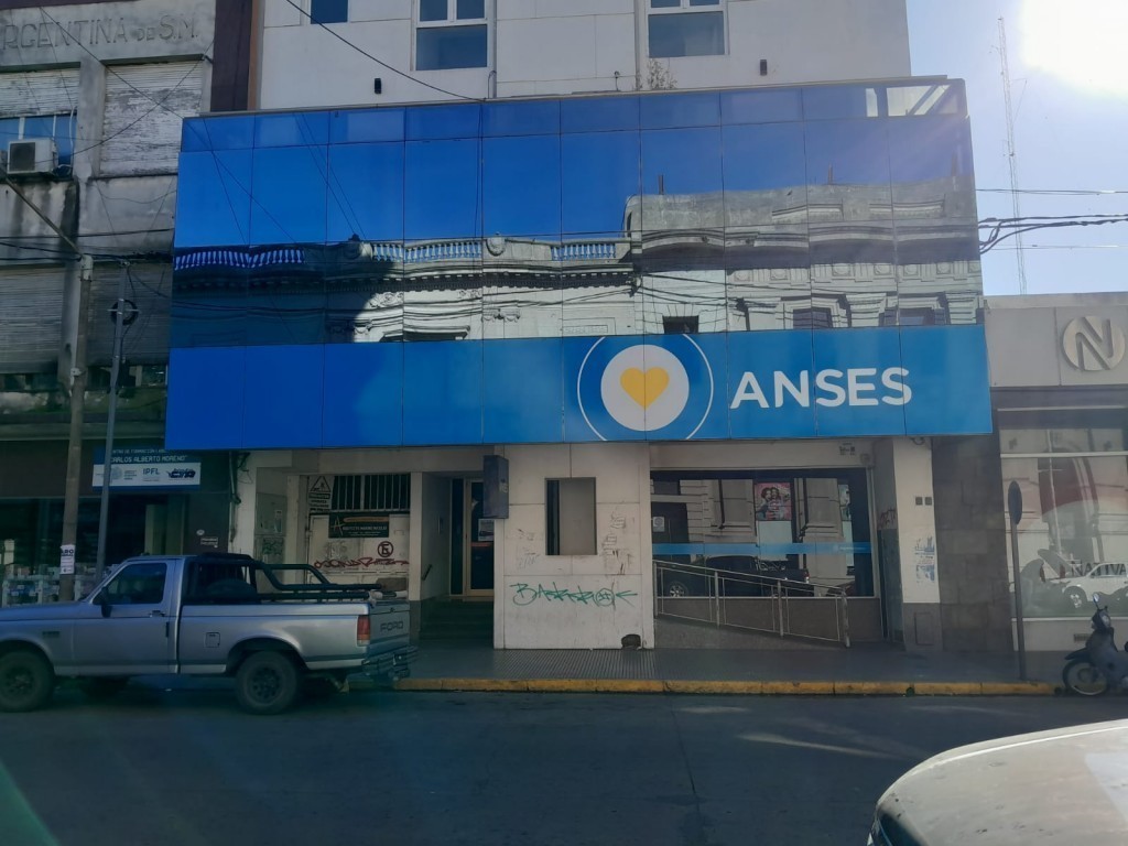 Oficializaron incremento de asignaciones y jubilaciones de ANSES y el bono sigue en $70 mil