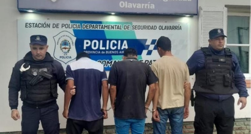Tres aprehendidos luego de romper una vidriera de un comercio y hurtar diferentes objetos