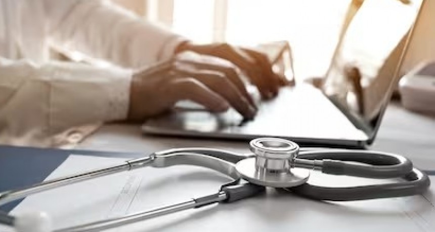 Los profesionales de la salud solo necesitarán matrícula nacional para trabajar en organismos estatales