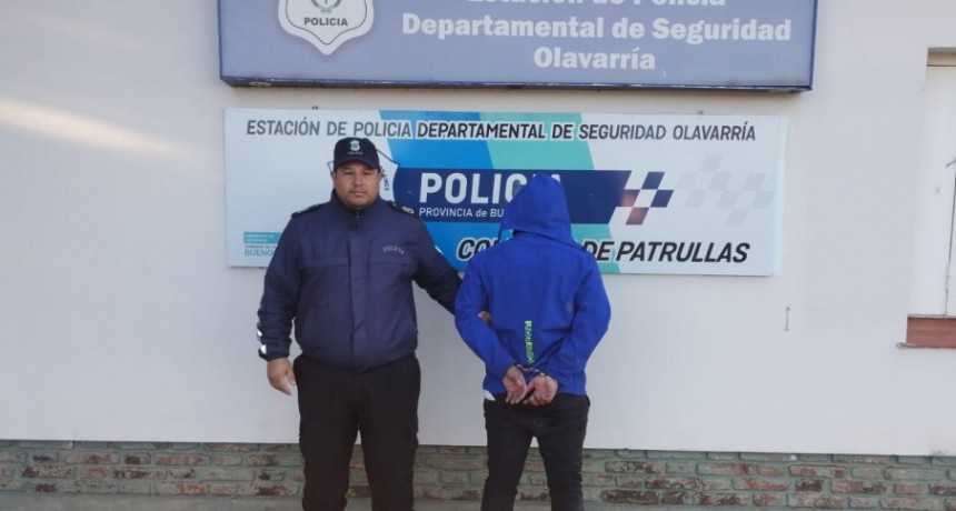 Violó una restricción de acercamiento de forma violenta y quedó aprehendido