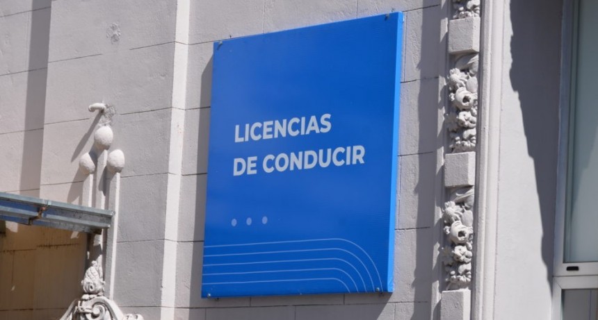 Inician causa penal por carnets encontrados en la vía pública