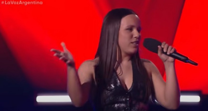 Exitosa participación de la tandilense Juliana Annechini en 'La Voz Argentina'