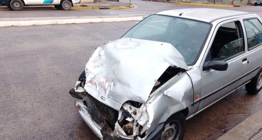 Le robaron el auto en Pueblo Nuevo y lo encontró chocado cerca del hospital 
