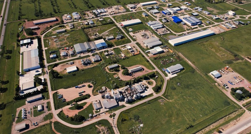 El Gobierno Nacional bajó aranceles para la importación de maquinarias e insumos industriales
