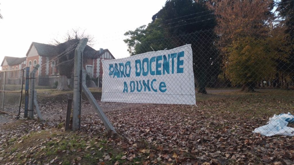 Paro docente: 'La paritaria en el sector no existe como tal'