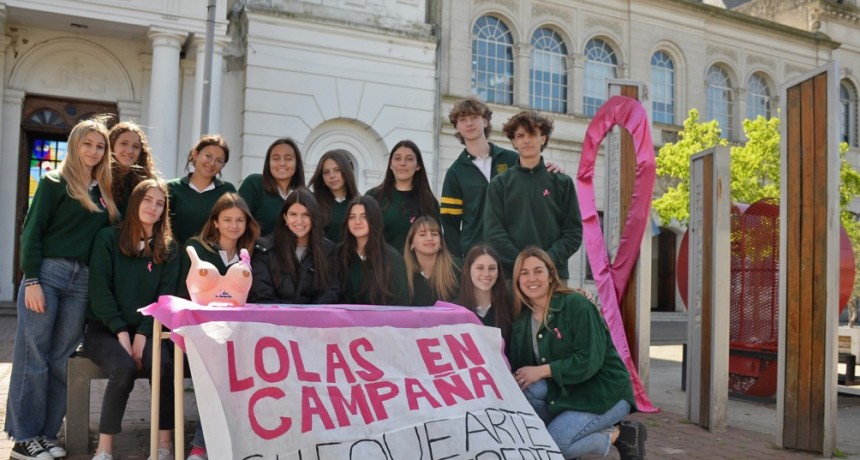 «Octubre Rosa»: estudiantes de Fátima realizaron una jornada de concientización