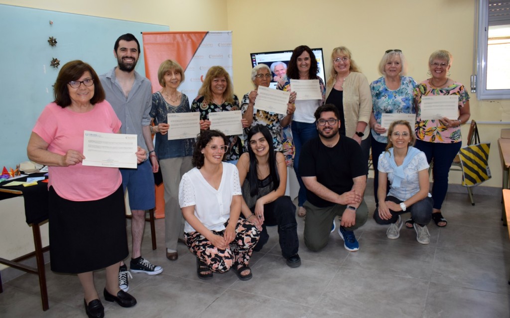 Los talleres PUPEMA de FACSO cerraron el 2023