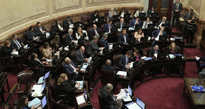 Senadores tendrán un nuevo aumento 