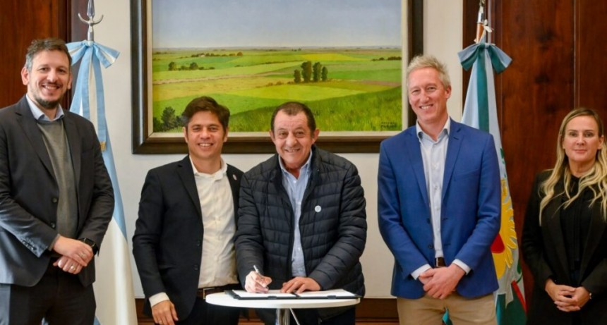 Juárez: Marini firmó un leasing junto al gobernador Kicillof