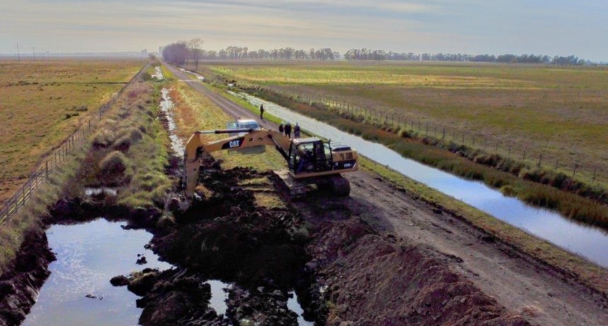 Más de $2000 millones para el mantenimiento anual de caminos rurales en Olavarría