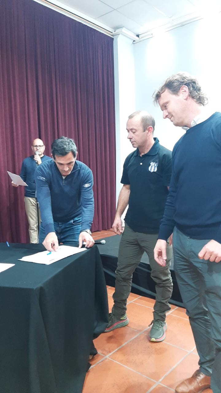 Clubes en Marcha: se firmaron los convenios para recibir los subsidios